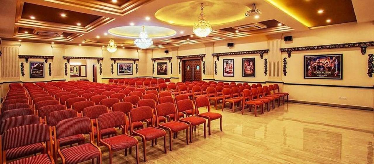 Cinemascope An Apart Hotel شيناي المظهر الخارجي الصورة