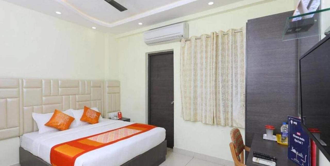 Cinemascope An Apart Hotel شيناي المظهر الخارجي الصورة