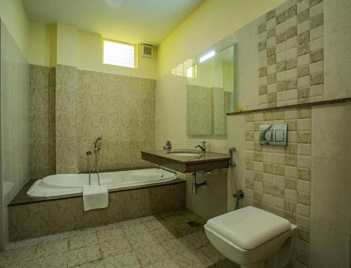 Cinemascope An Apart Hotel شيناي المظهر الخارجي الصورة