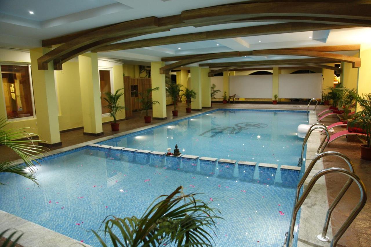 Cinemascope An Apart Hotel شيناي المظهر الخارجي الصورة